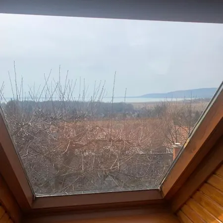 Szigligeti Marika Apartman 아파트 *